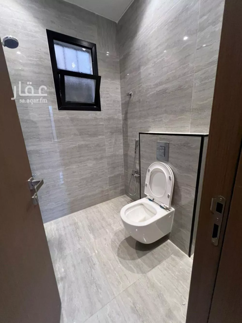 7 bedroom villa in Al Rimal 15