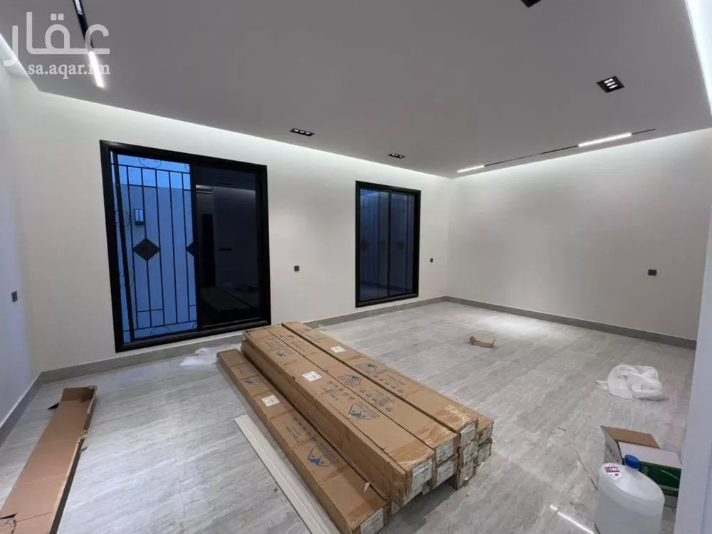 7 bedroom villa in Al Rimal 9