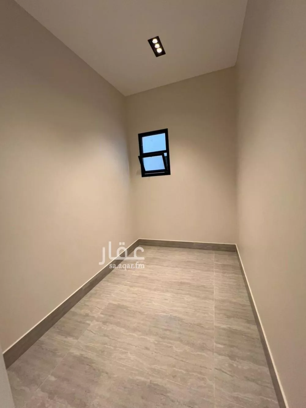 7 bedroom villa in Al Rimal 10