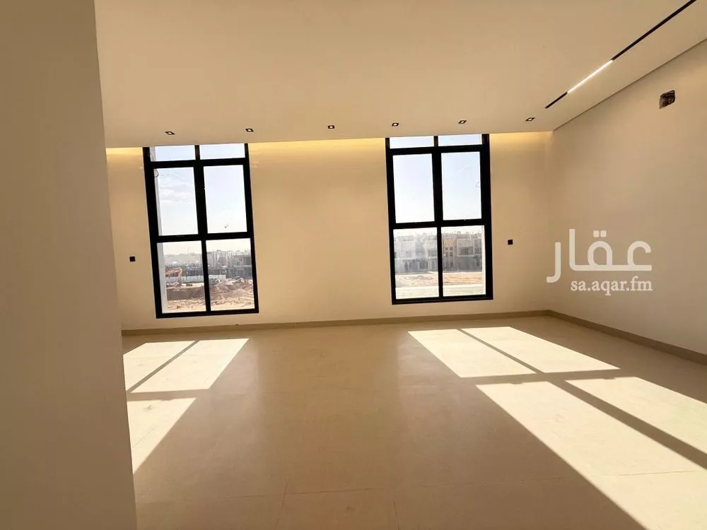 7 bedroom villa in Al Rimal 21