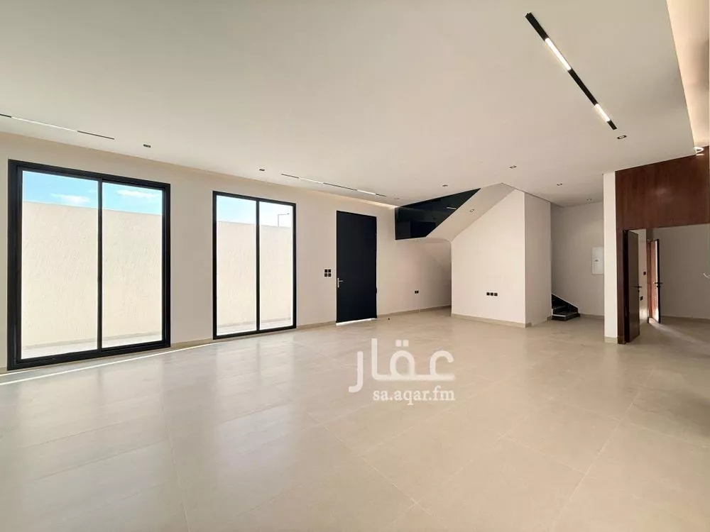 7 bedroom villa in Al Rimal 22