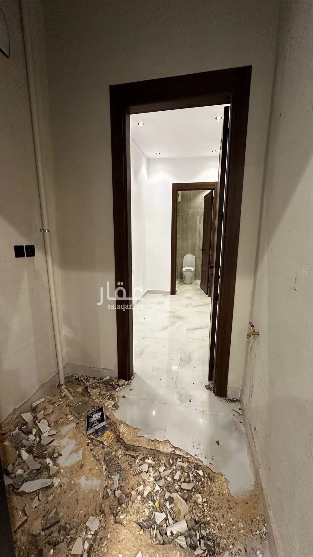 فيلا 5 غرف في ظهرة لبن 9