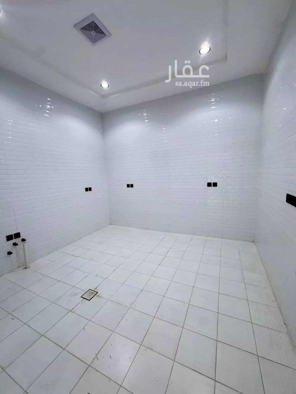 فيلا 6 غرف في الجنادرية 17