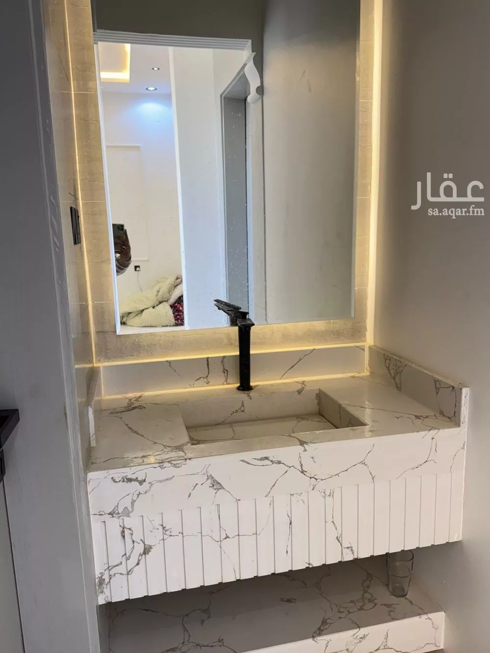 فيلا 6 غرف في الجنادرية 8