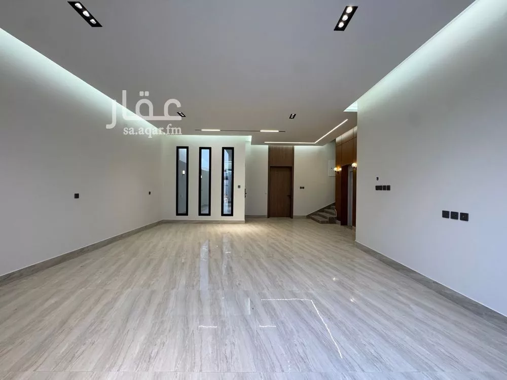 فيلا 5 غرف في الرمال 11