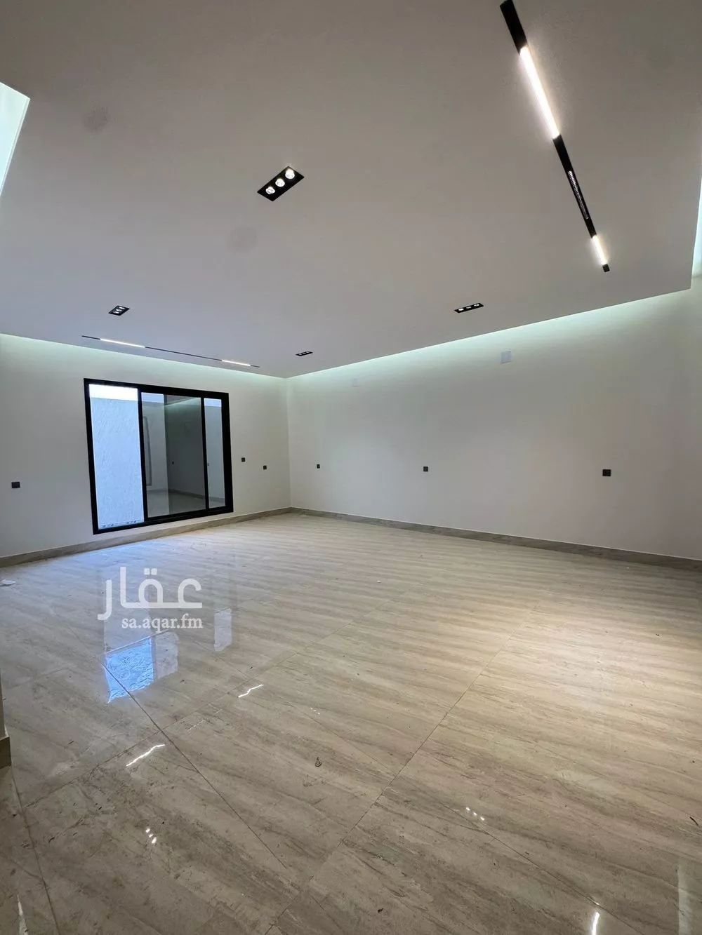 فيلا 5 غرف في الرمال 13
