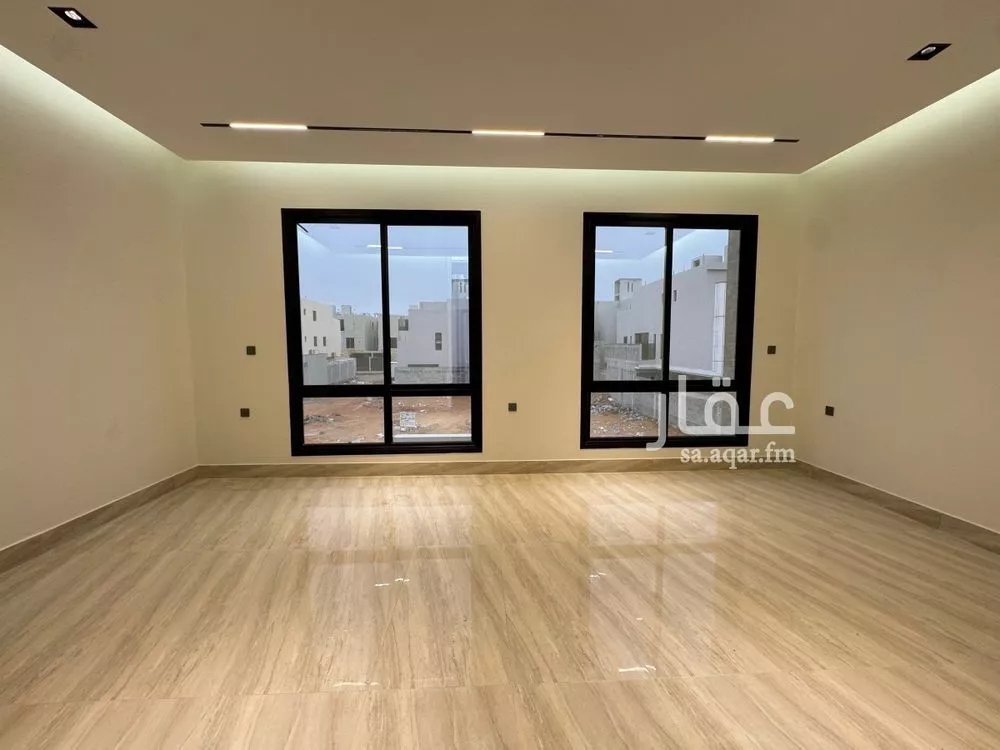 فيلا 5 غرف في الرمال 19