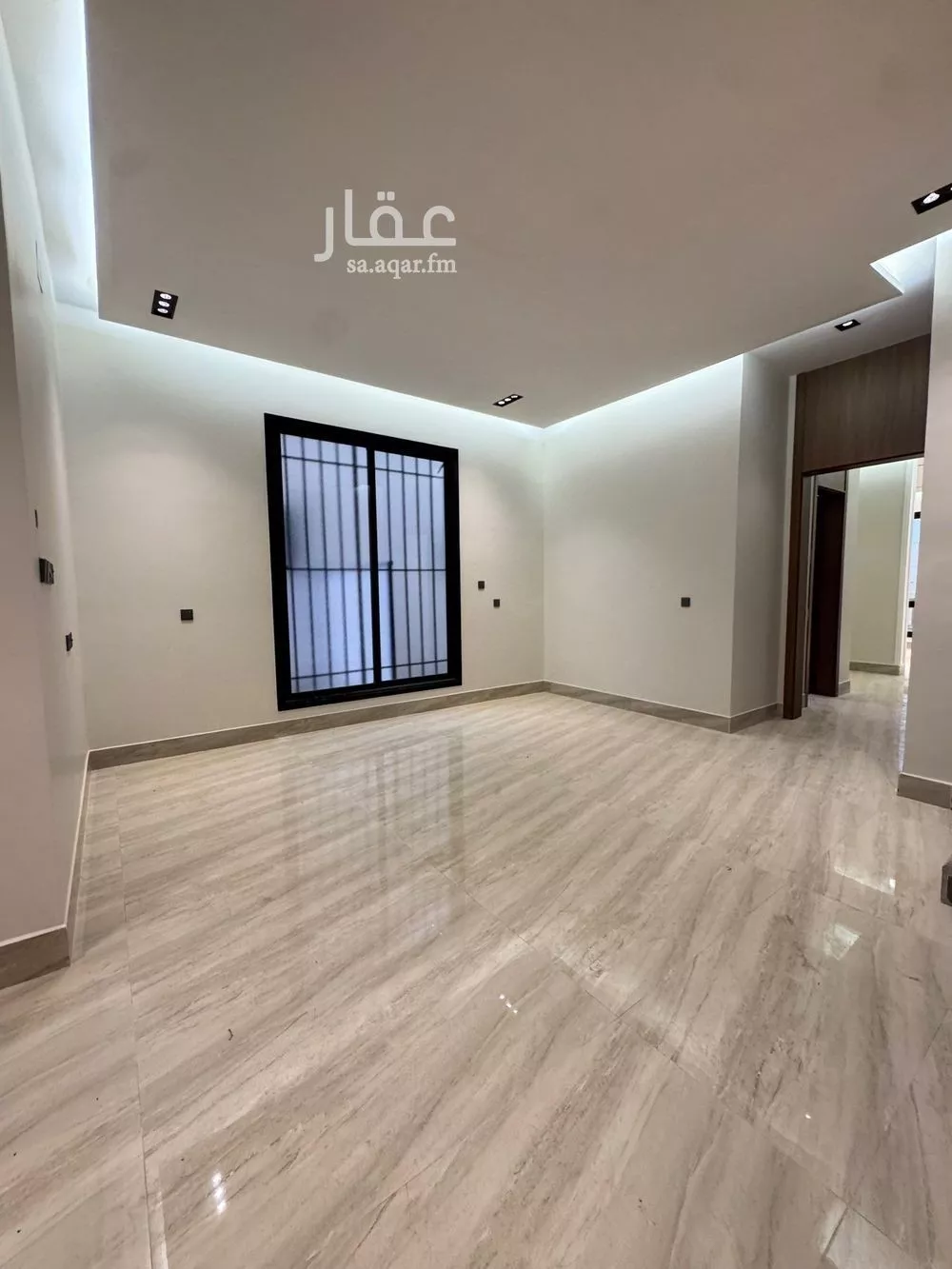 فيلا 5 غرف في الرمال 22