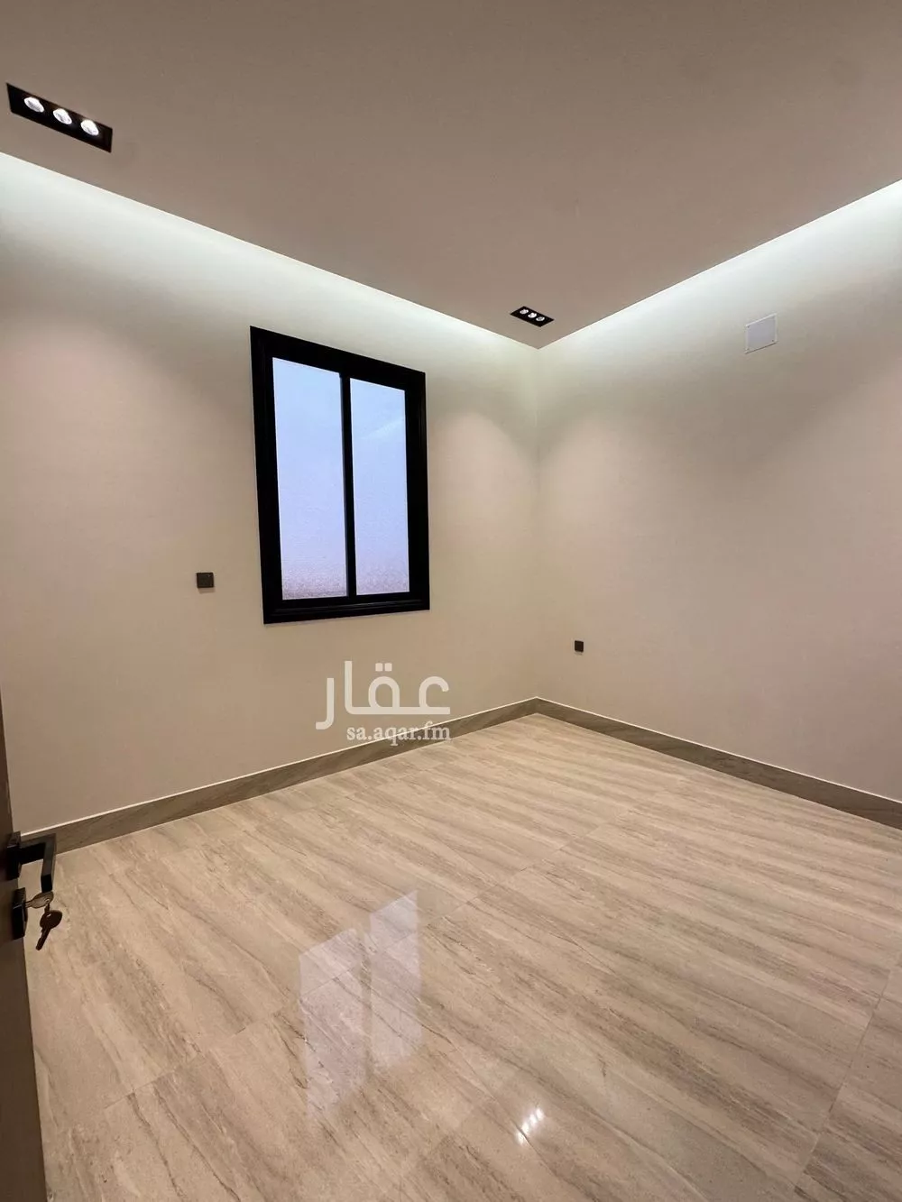 فيلا 5 غرف في الرمال 24