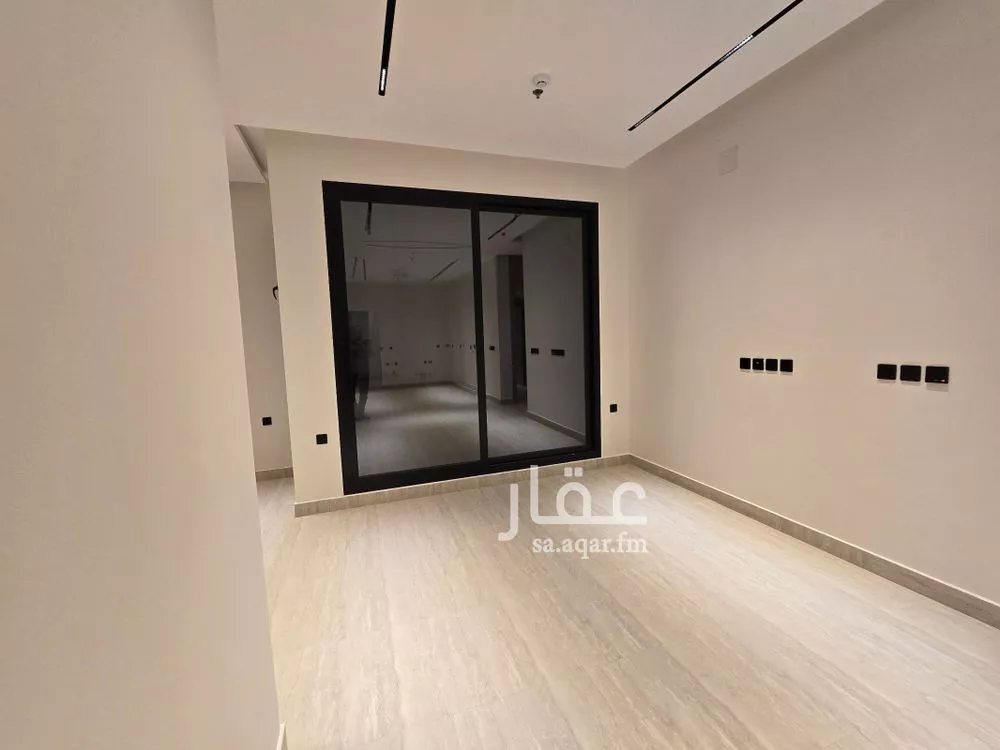 3 bedroom apartment in Al Munsiyah 4