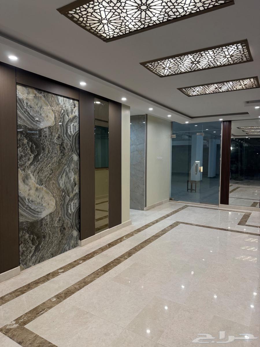 5 bedroom apartment in Al Areedh 3