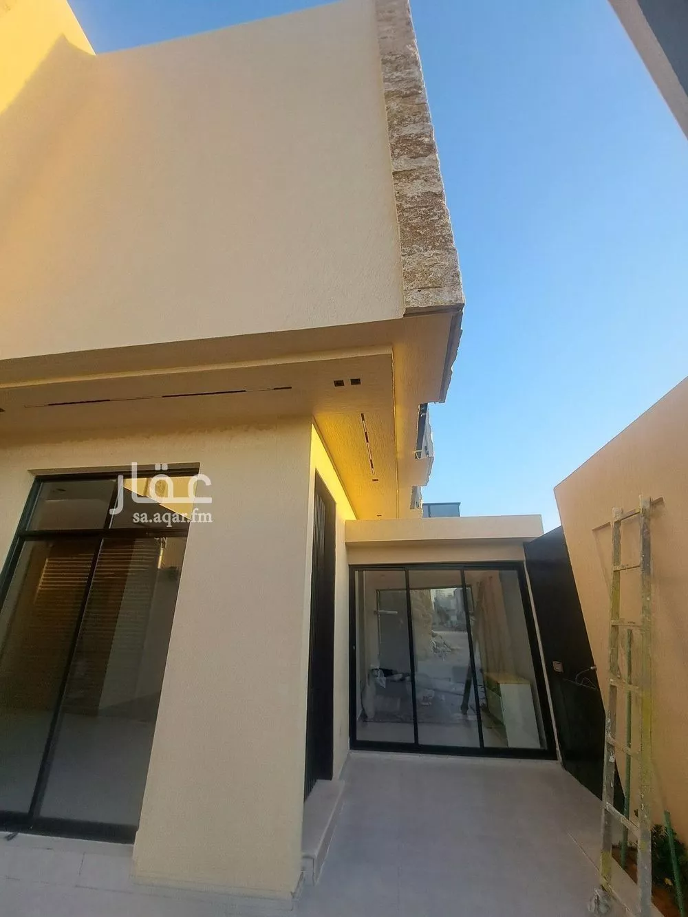 5 bedroom villa in Al Narjis 7