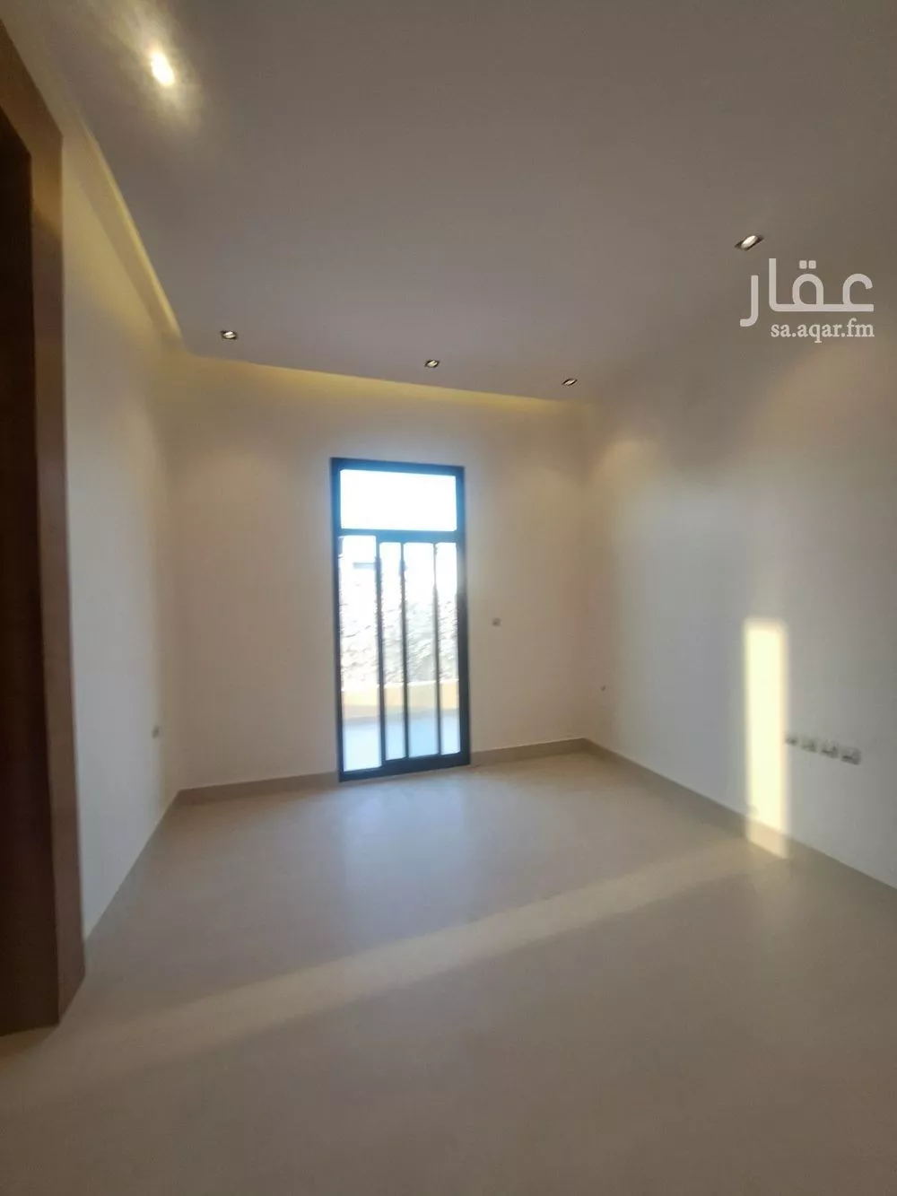 5 bedroom villa in Al Narjis 10