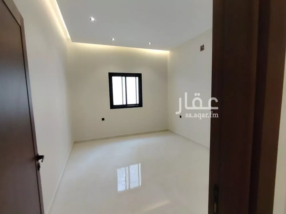6 bedroom villa in Dhahrat Namar 14