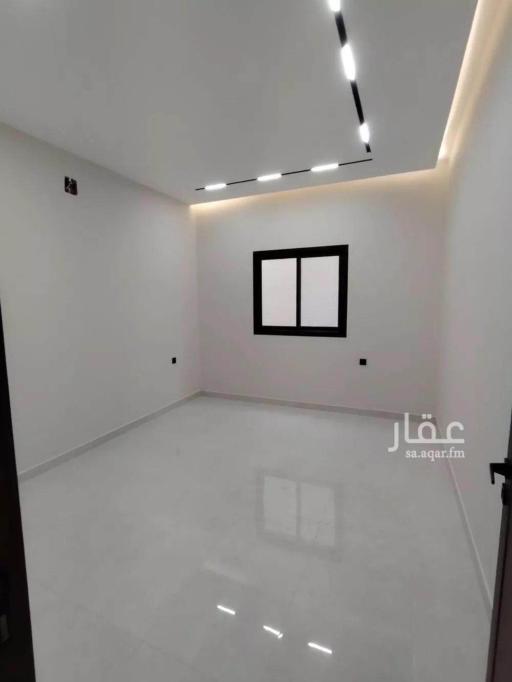 6 bedroom villa in Dhahrat Namar 8