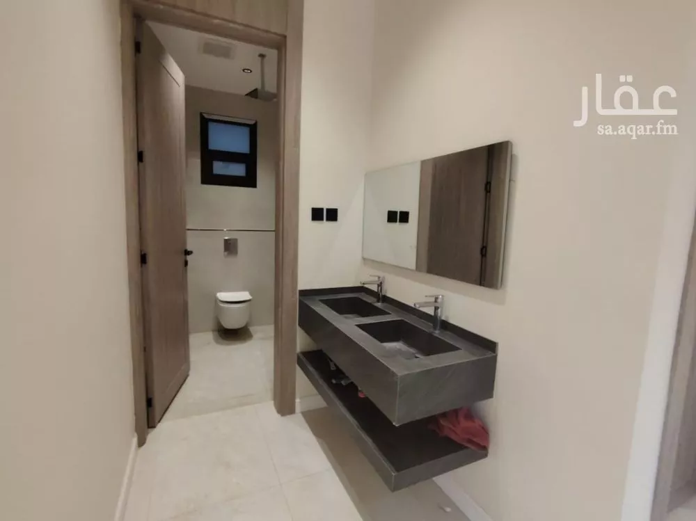 فيلا 6 غرف في العريجاء الغربية 22