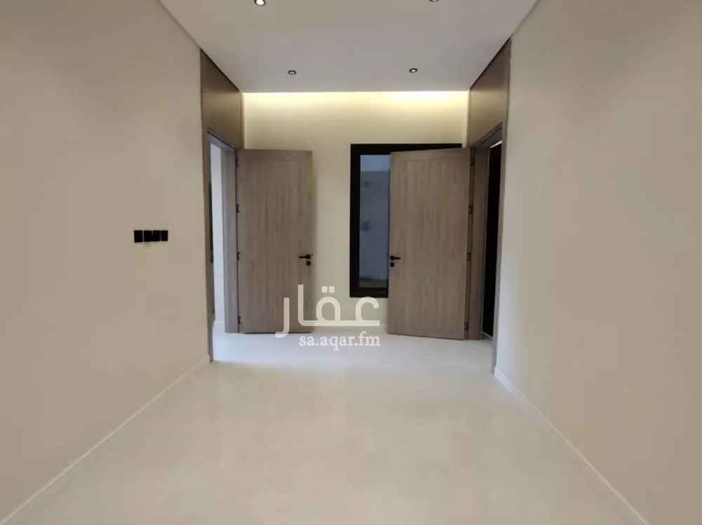 فيلا 6 غرف في العريجاء الغربية 4