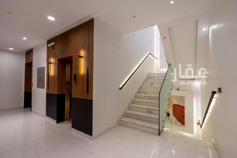 3 bedroom apartment in Al Uraija Al Gharbiyah 2
