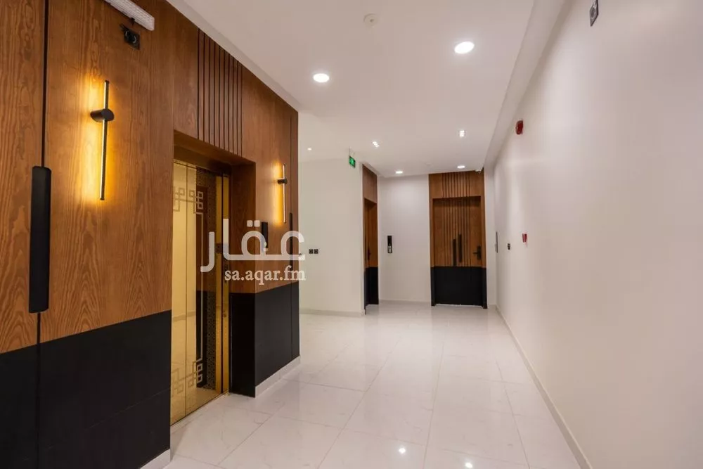 3 bedroom apartment in Al Uraija Al Gharbiyah 5