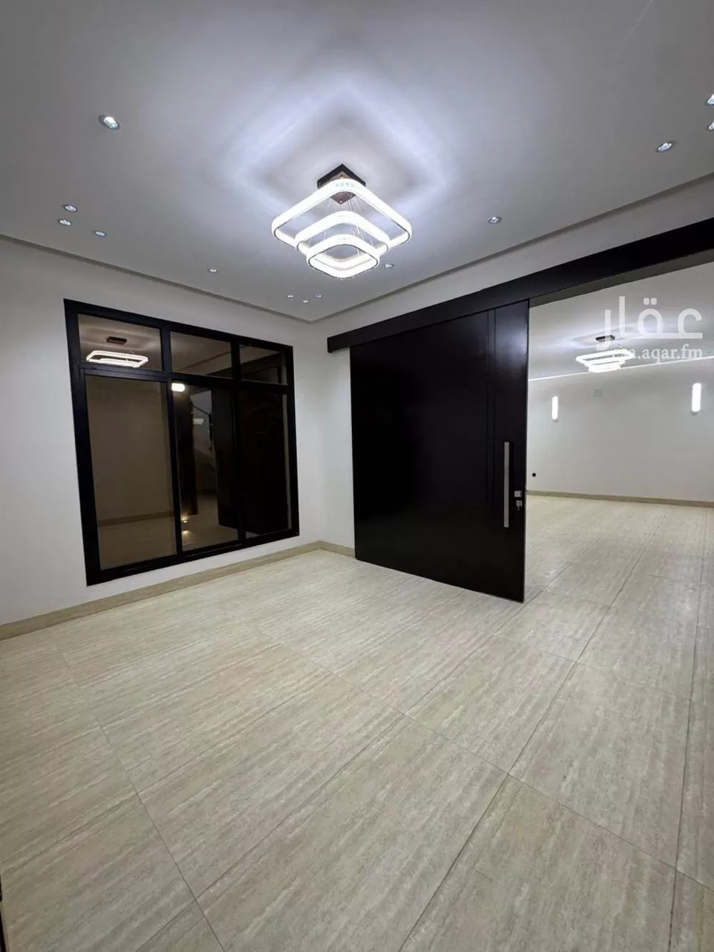 5 bedroom villa in Al Yarmouk 12