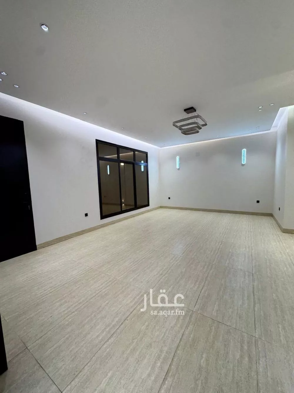 5 bedroom villa in Al Yarmouk 14