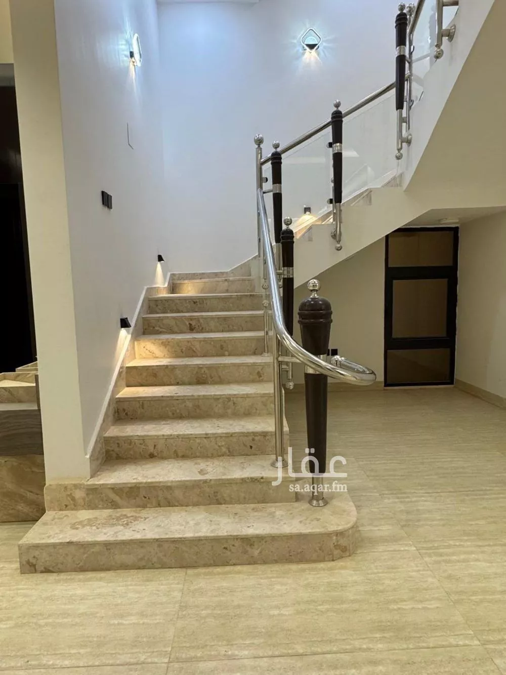 5 bedroom villa in Al Yarmouk 15