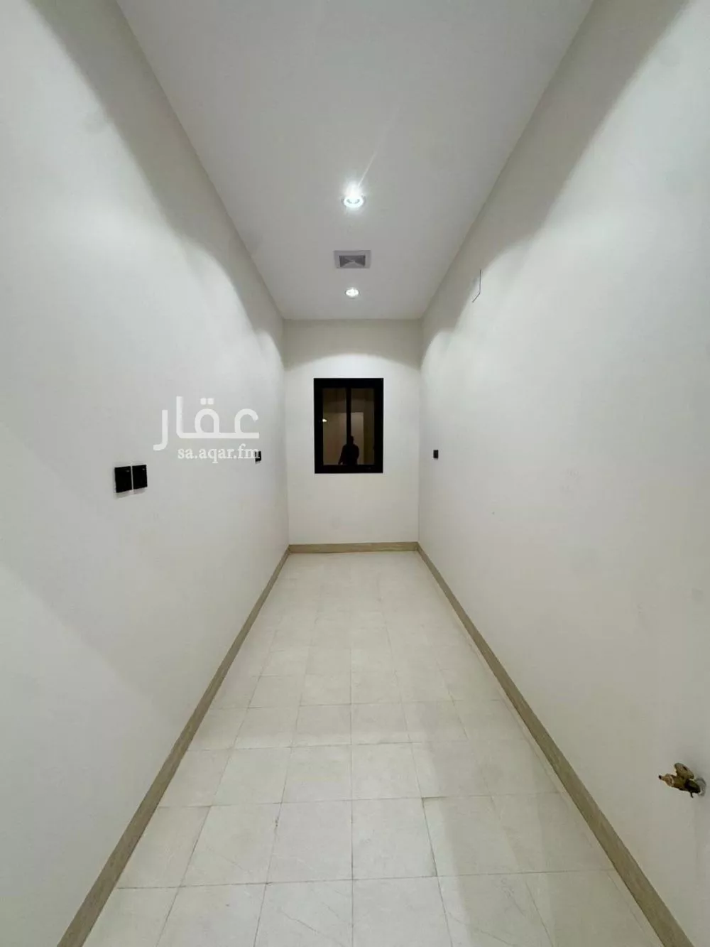 5 bedroom villa in Al Yarmouk 18