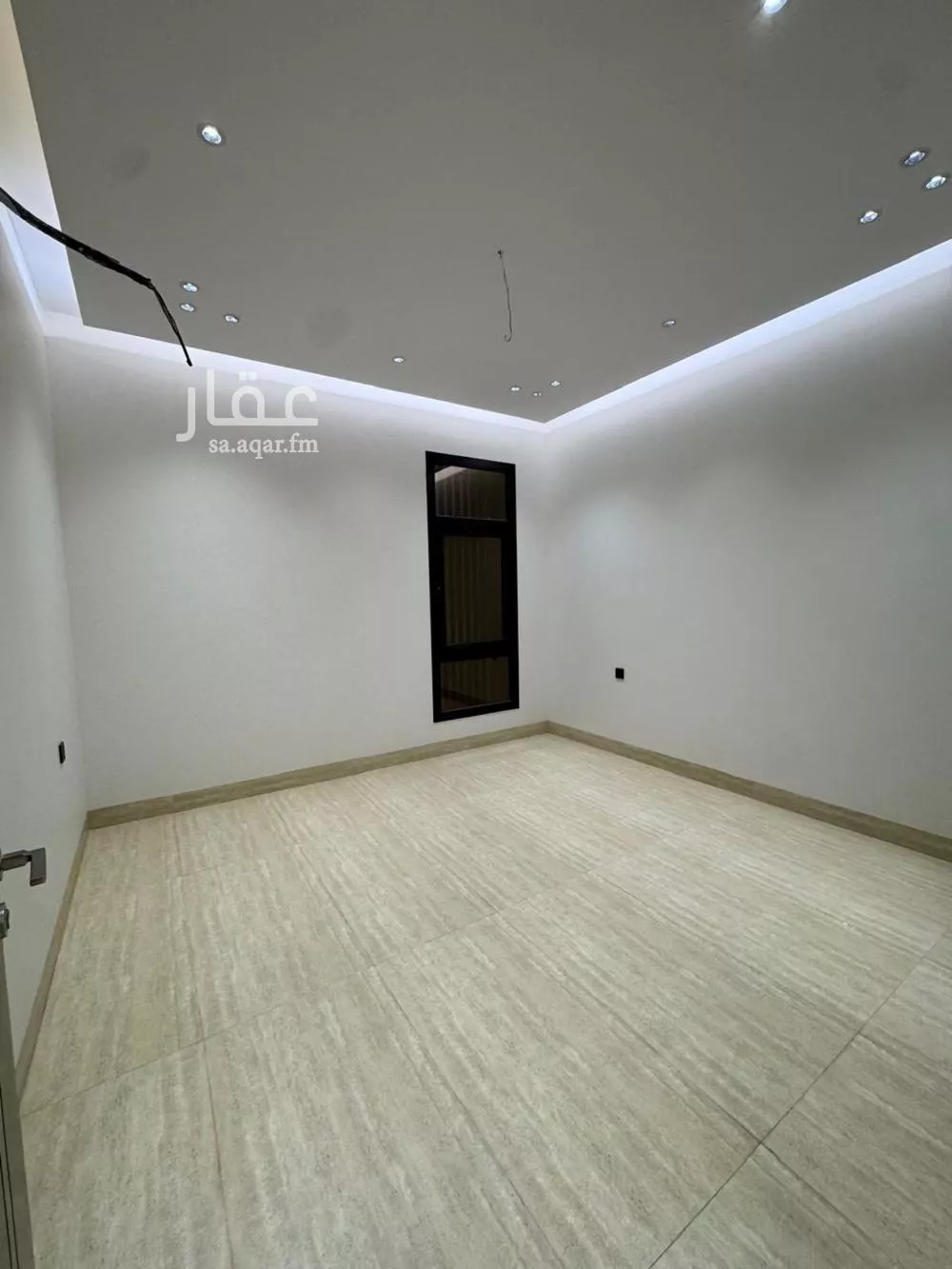 5 bedroom villa in Al Yarmouk 21