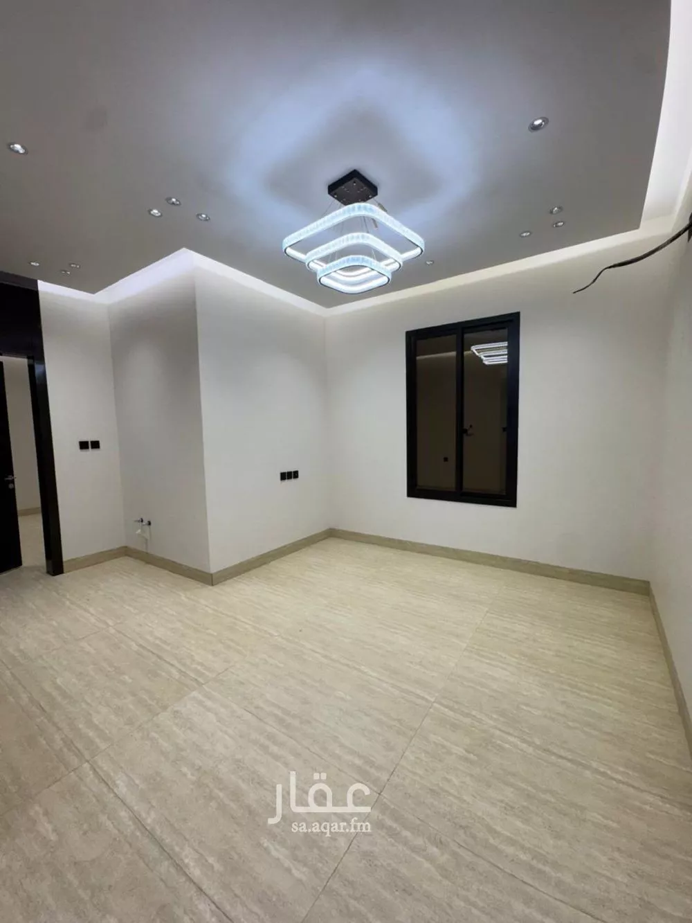 5 bedroom villa in Al Yarmouk 24