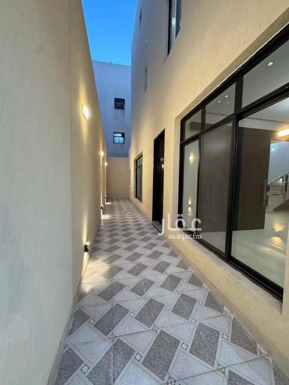 5 bedroom villa in Al Yarmouk 5