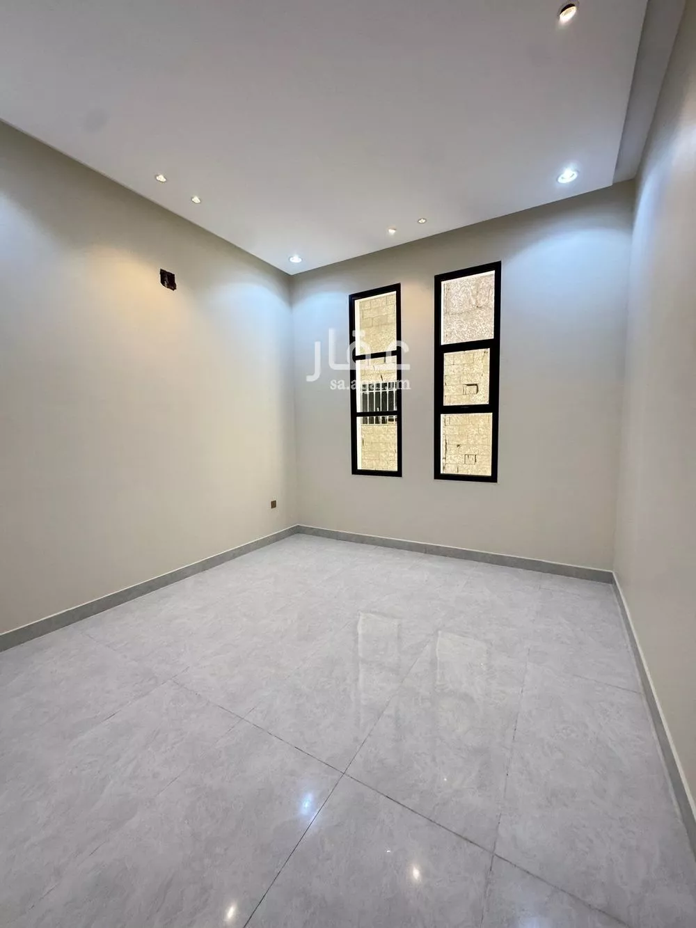 6 bedroom villa in Al Janadriyah 15