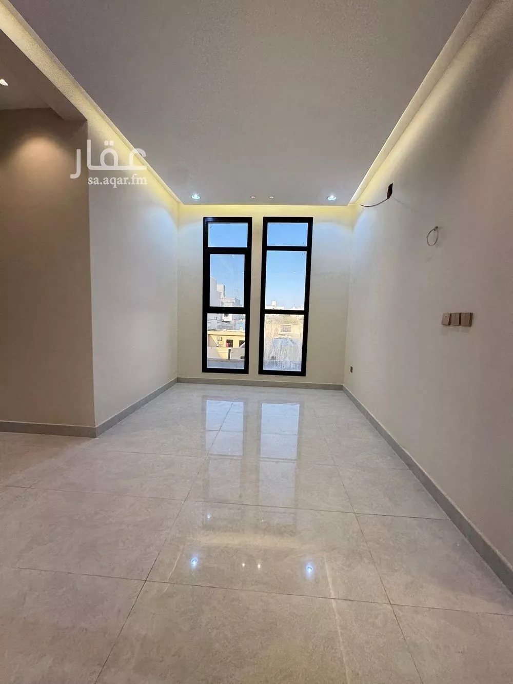 6 bedroom villa in Al Janadriyah 16