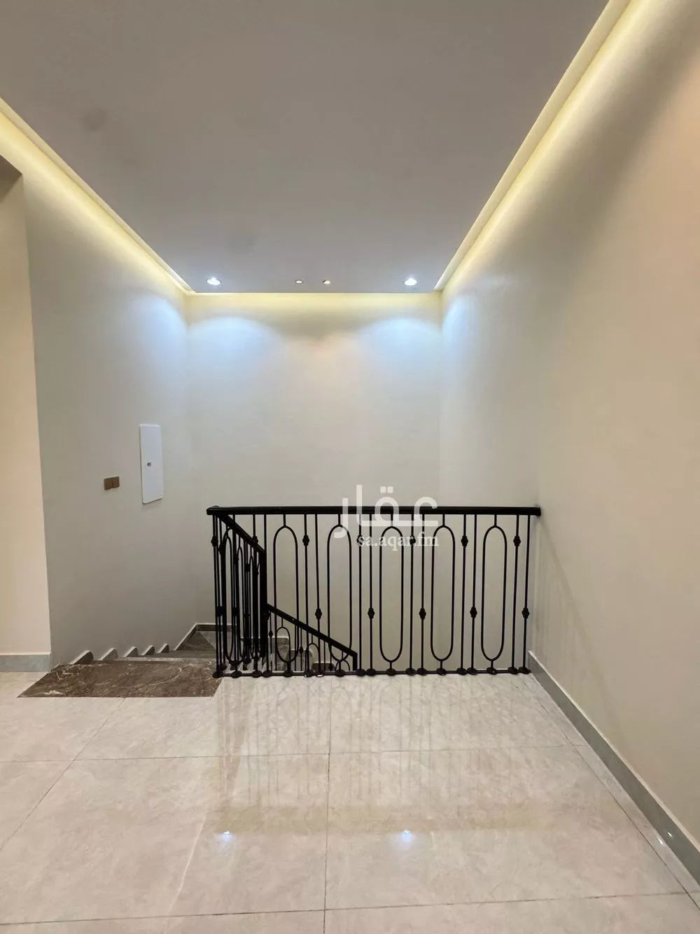 6 bedroom villa in Al Janadriyah 22