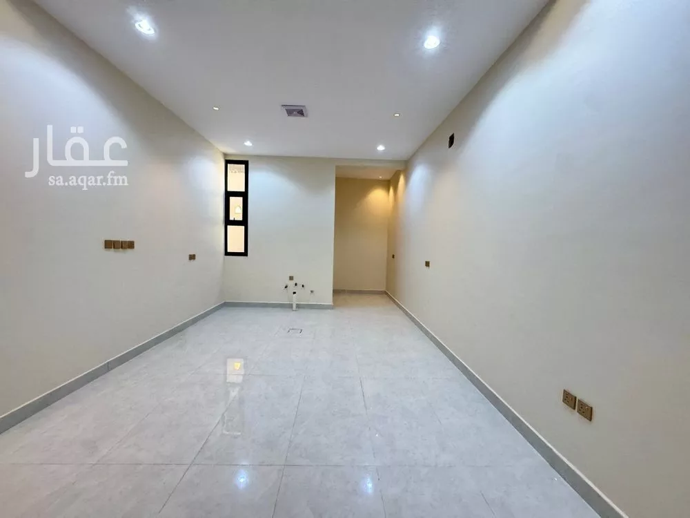 6 bedroom villa in Al Janadriyah 9