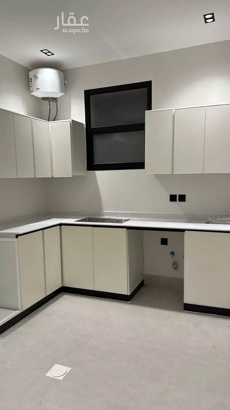 3 bedroom apartment in Dhahrat Laban 8