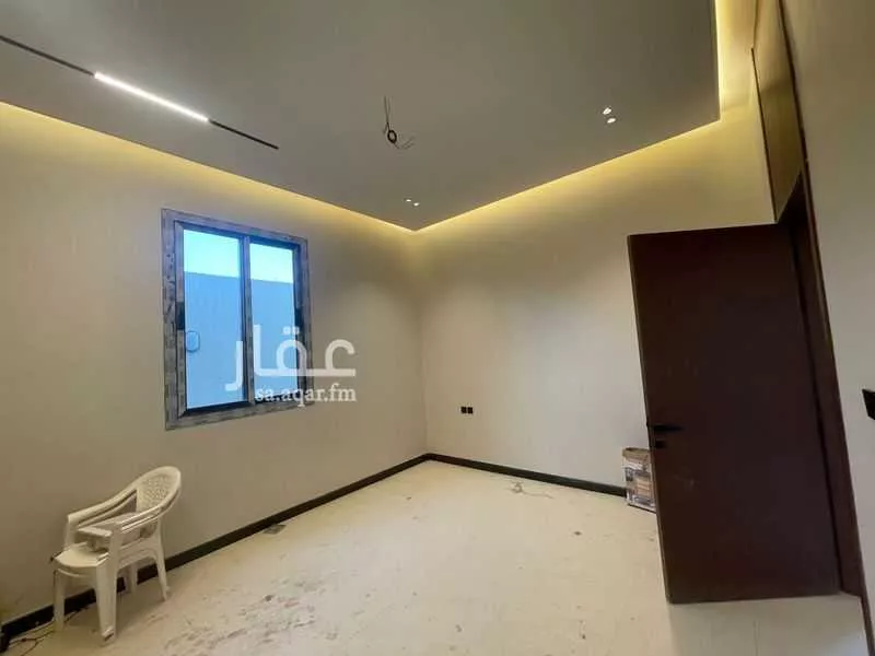 فيلا 5 غرف في الرمال 4