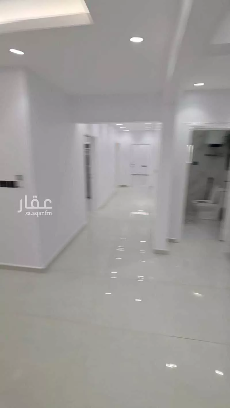 شقة 4 غرف في الريان 5