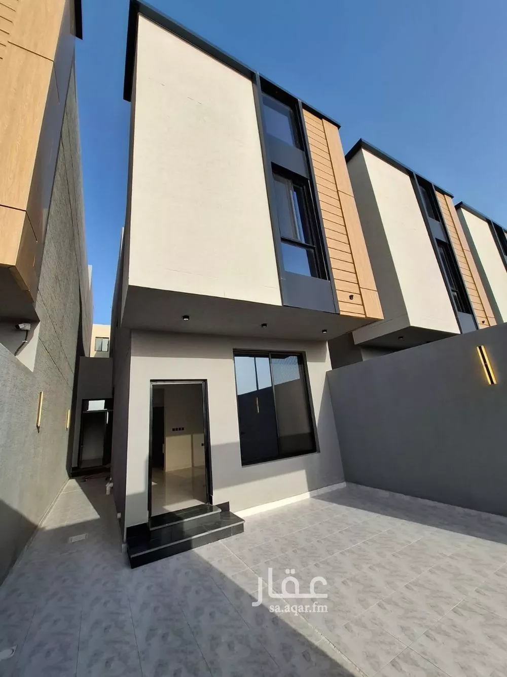 7 bedroom villa in Al Aqiq 2