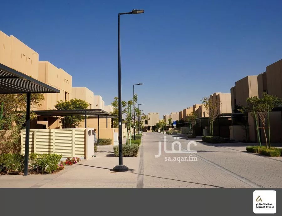 فيلا 7 غرف في سدرة 8