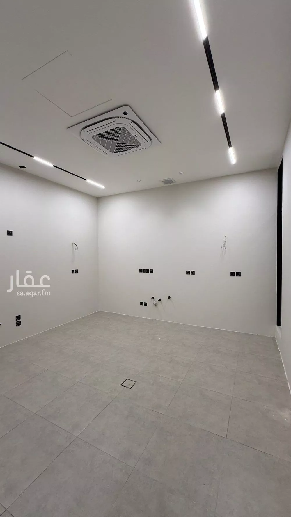 6 bedroom villa in Al Mahdiyyah 10
