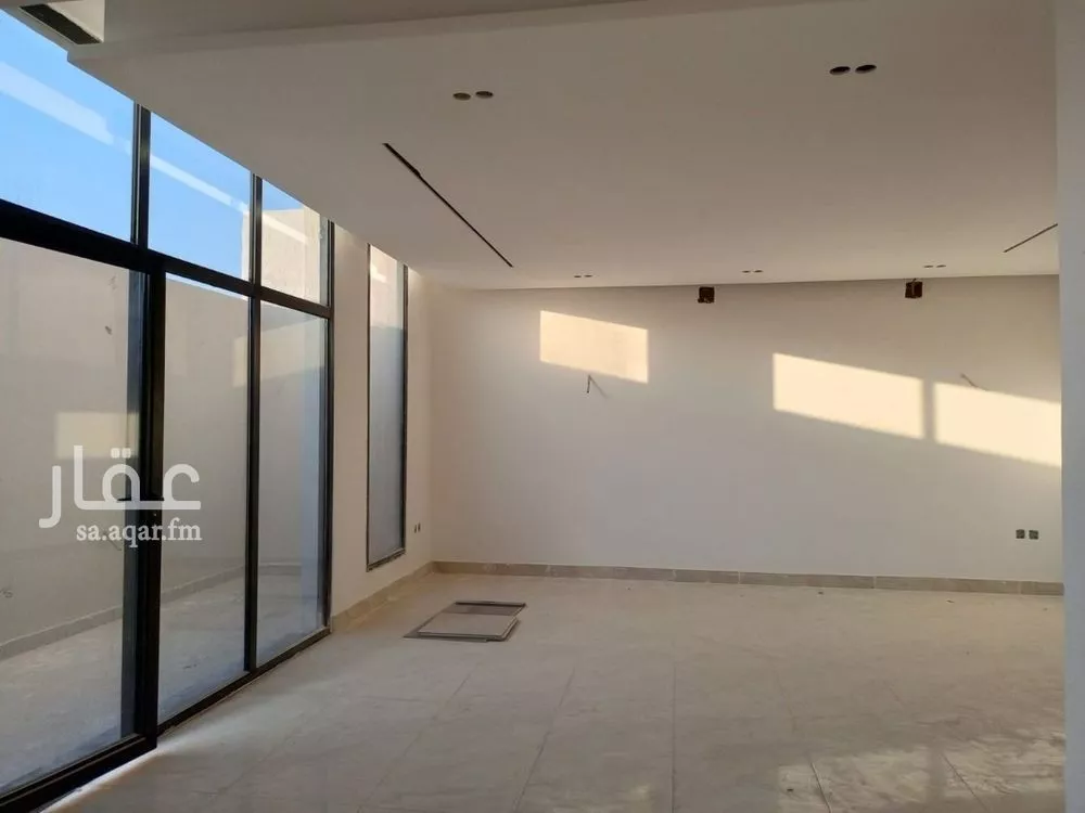 4 bedroom villa in Al Narjis 11