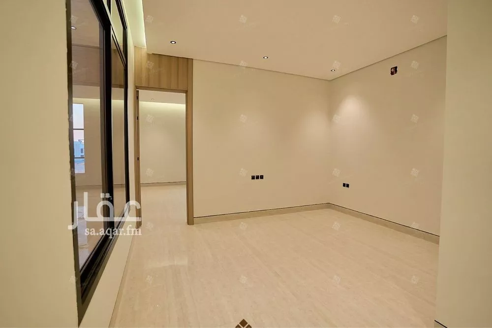 6 bedroom villa in Al Mahdiyyah 22