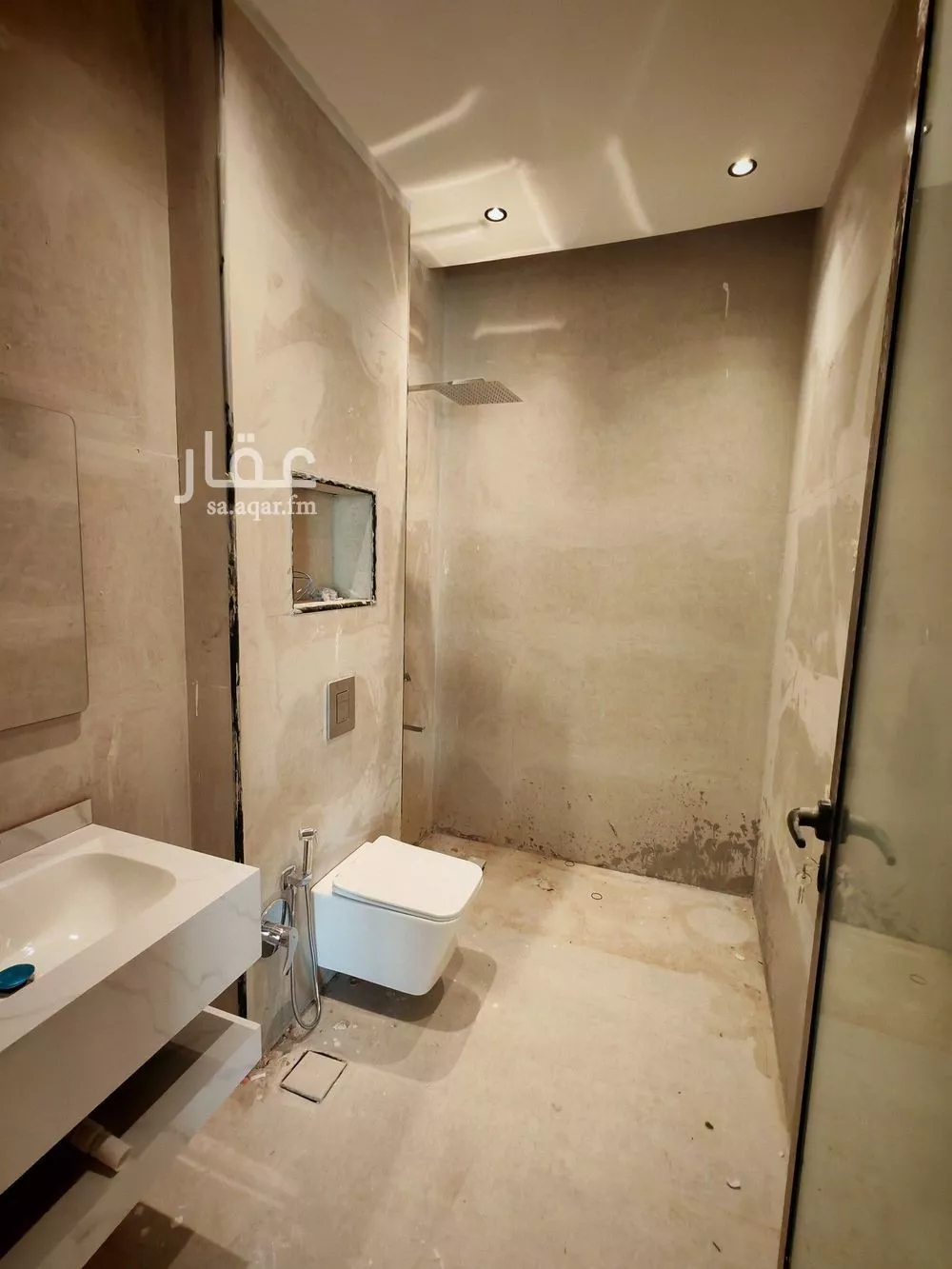 5 bedroom villa in Al Munsiyah 25