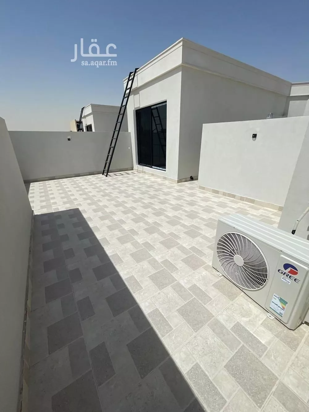 8 bedroom villa in Al Mahdiyyah 4