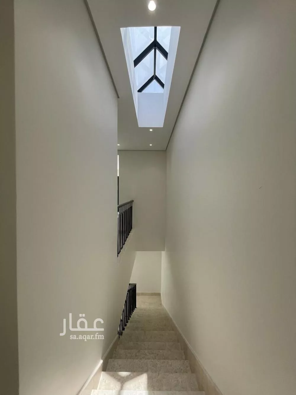 8 bedroom villa in Al Mahdiyyah 5