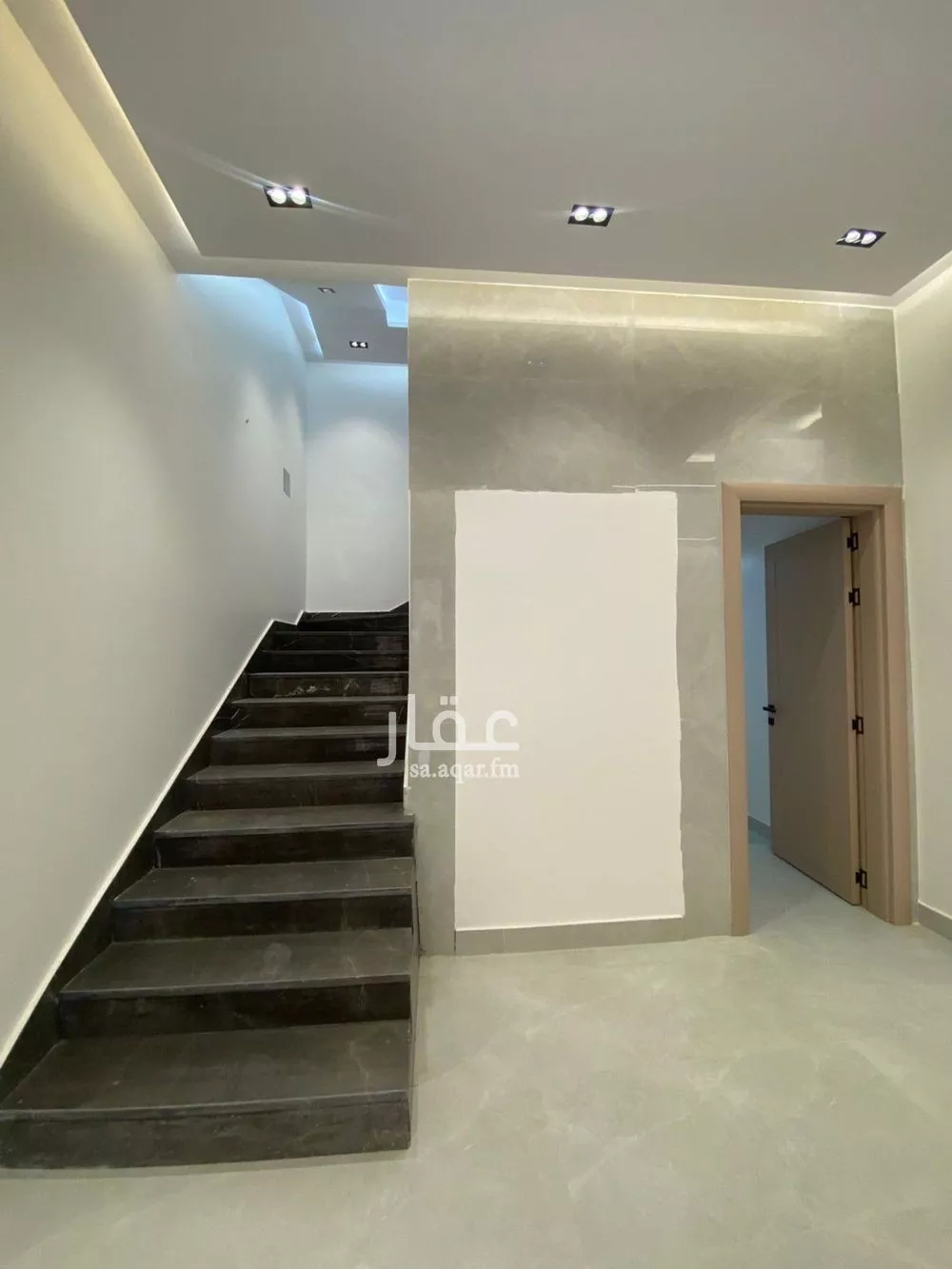 6 bedroom villa in Al Qadisiyah 11