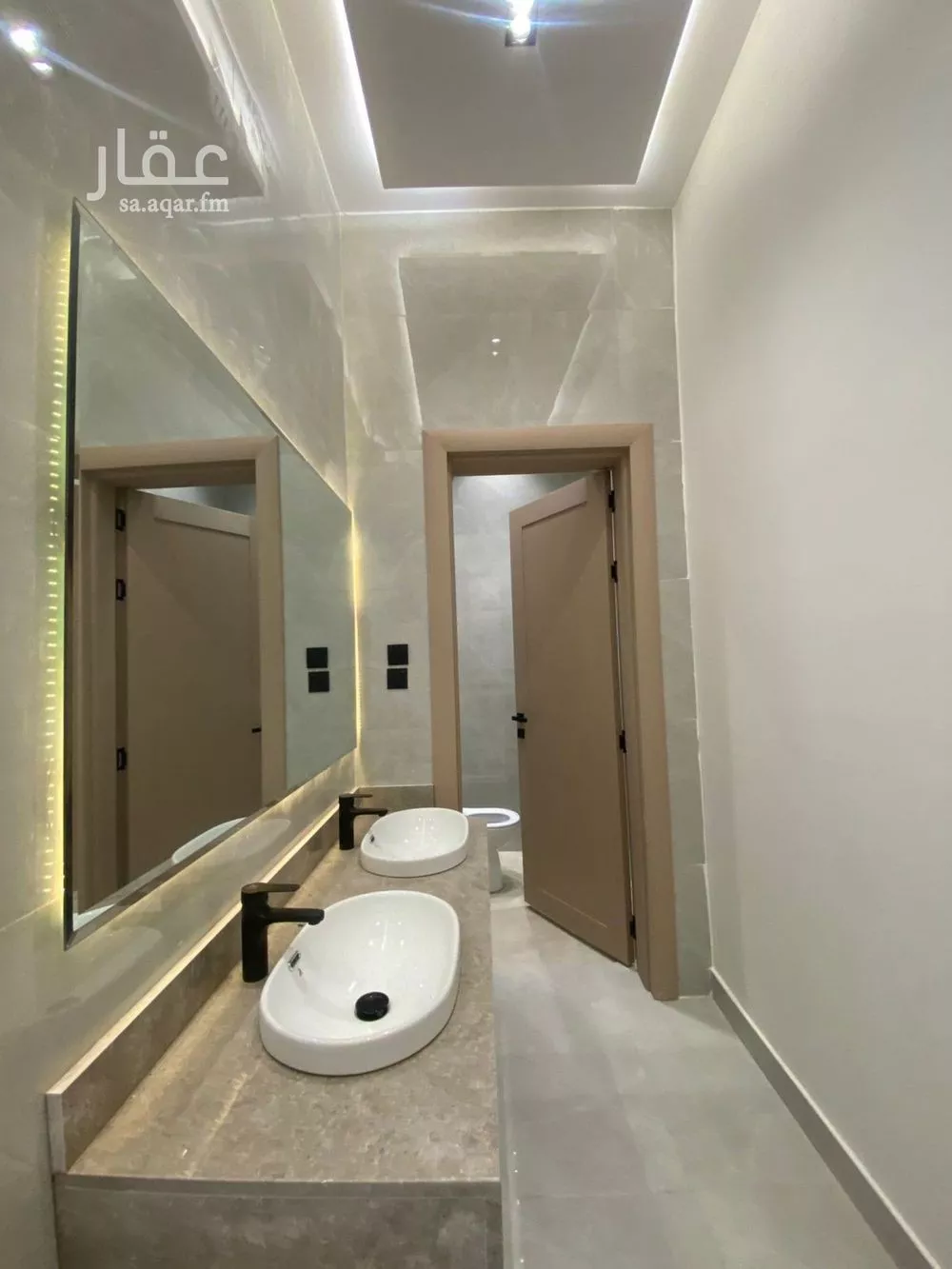 6 bedroom villa in Al Qadisiyah 18