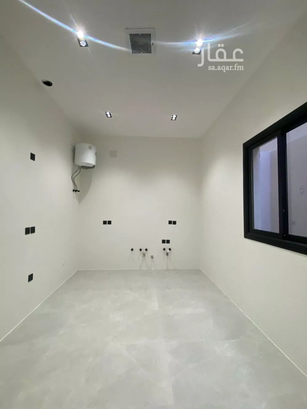 6 bedroom villa in Al Qadisiyah 22