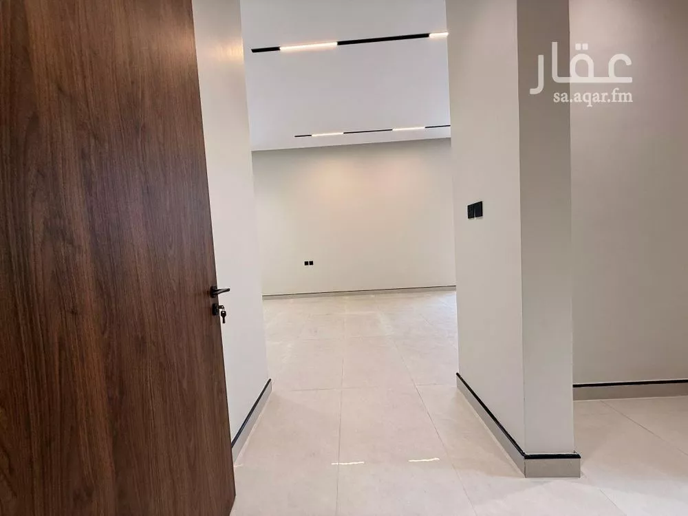 6 bedroom villa in Al Rimal 15