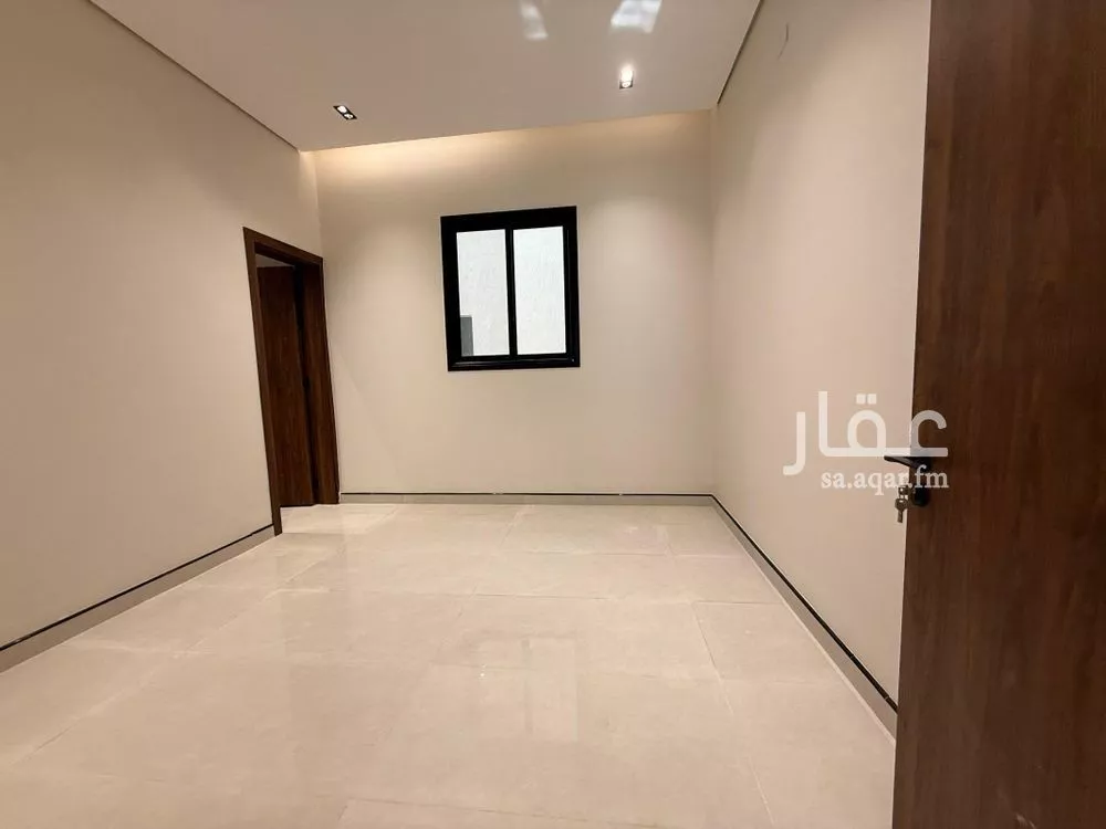 6 bedroom villa in Al Rimal 22